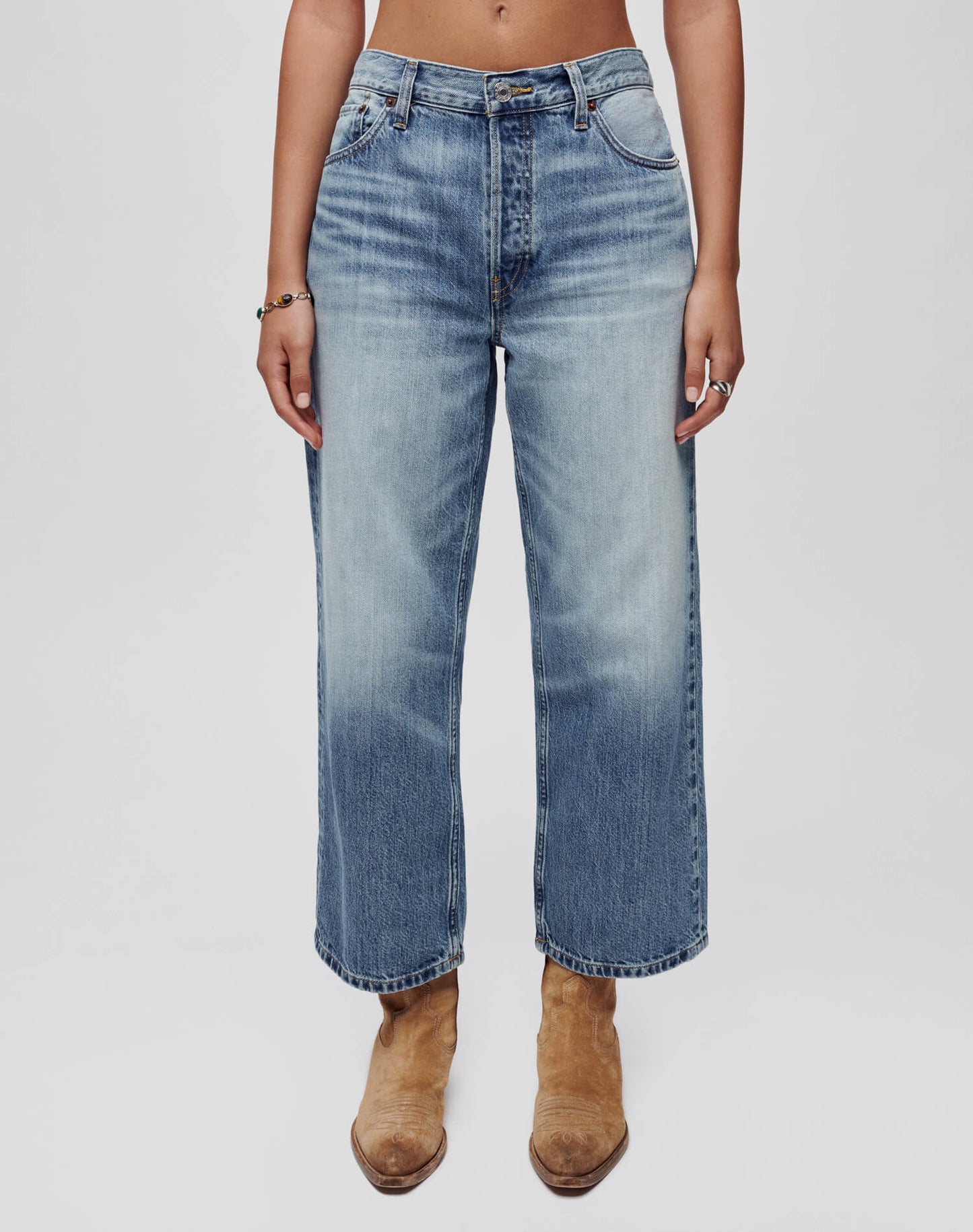 LOOSE CROP JEAN